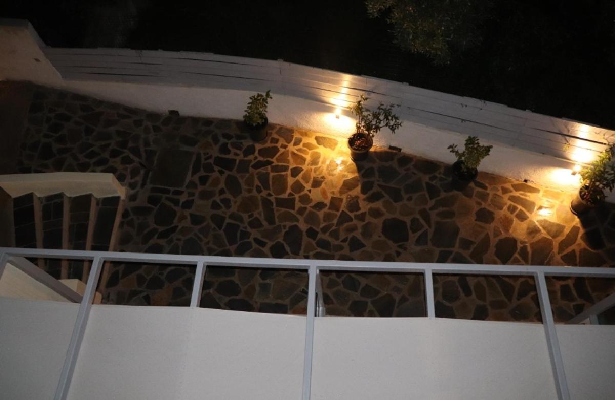 Fiosal Apartments 2 Skiathos Town Exterior photo